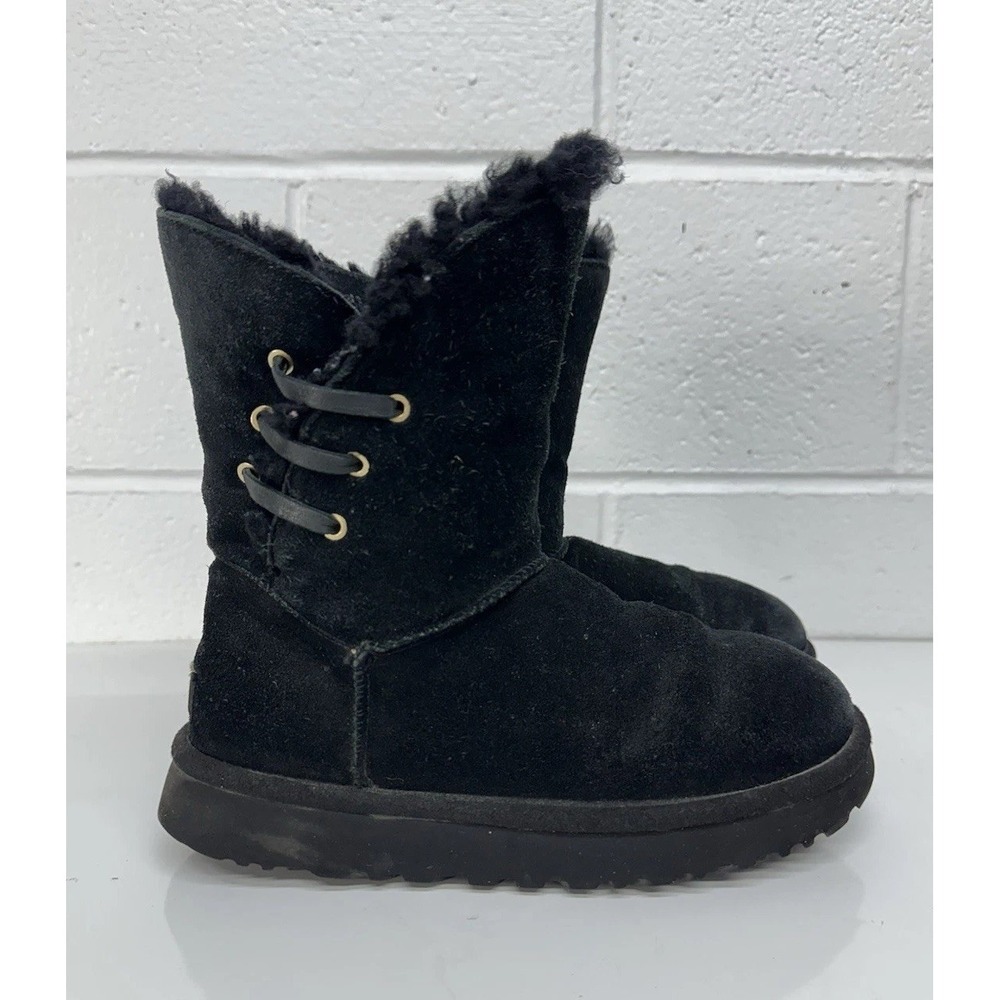UGG Constantine Boots Black Ribbon Suede Shearling / Women's 7